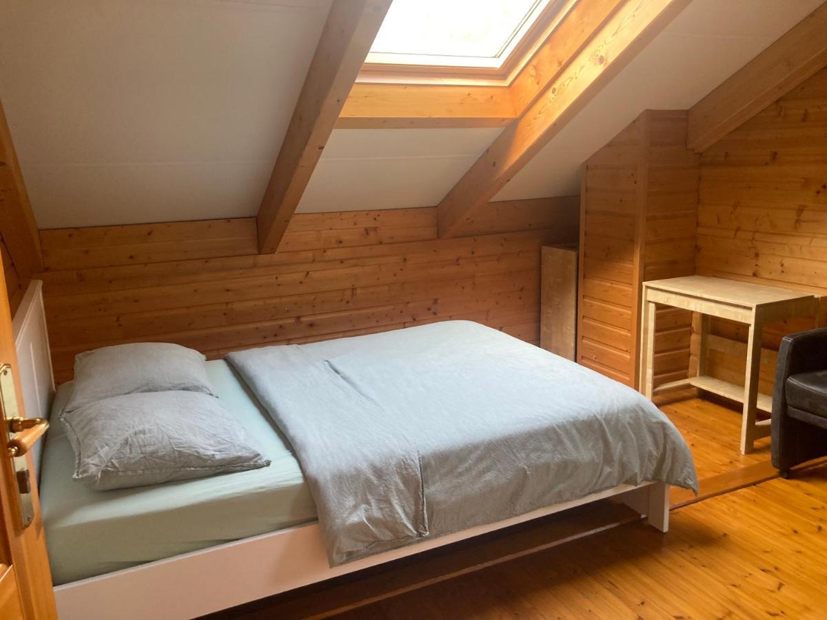 Houten Chalet/Bungalow In Het Bos, Sauna, Jacuzzi Meijel Eksteriør billede